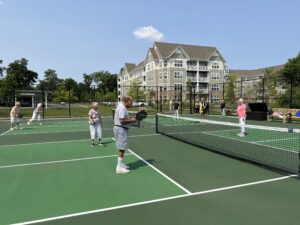 Pickleball Courts at Fountaingate Senior Living